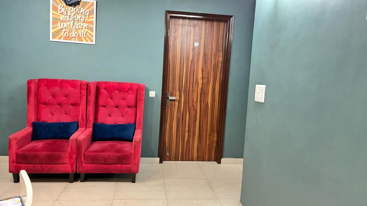 Qotel Hotel Church House Rohini Sector 15 Δελχί Εξωτερικό φωτογραφία